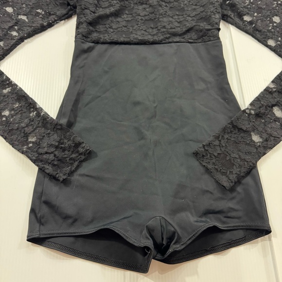 362. Women’s Balera Black Long Sleeve dance leotard (M) - Picture 5 of 8